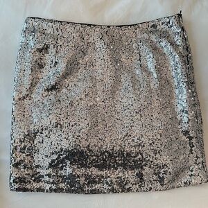 NWT🏷skirt silver sequin small from saks fifth avenue